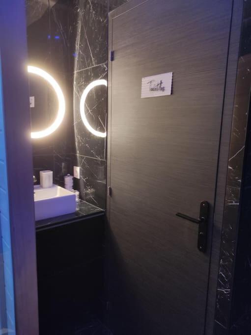 Sauna, Jacuzzi, Terrasse Et Parking