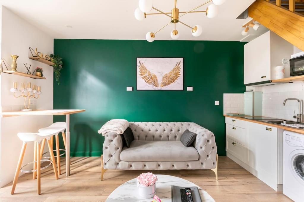 Sauna, Jacuzzi, Terrasse Et Parking Apartment